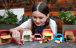 SPIRIT MUSTANG FIGURKA NIESPODZIANKA KONIK KUCYK