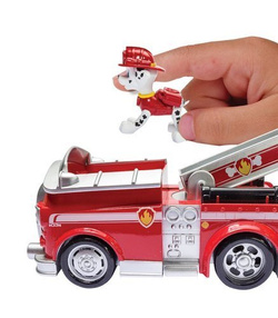 PSI PATROL POJAZD WÓZ STRAŻACKI Z FIGURKĄ MARSHALL