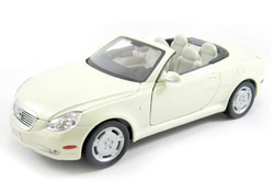 SAMOCHÓD METALOWY AUTO WELLY 1:34 - LEXUS SC430
