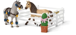 SCHLEICH HORSE CLUB KOŃ KONIK WIELKI POKAZ KONI FIGURKI AKCESORIA 42466
