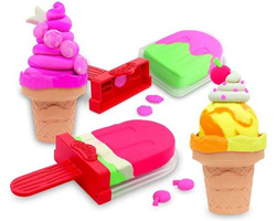 PLAY-DOH CIASTOLINA LODZIARNIA ZAMRAŻARKA Z LODAMI