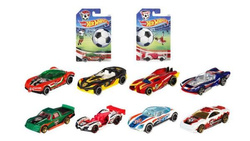 SAMOCHODZIK HOT WHEELS UEFA SOCCER PIŁKA 1:64 