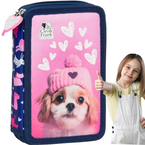 PIÓRNIK SZKOLNY Z WYPOSAŻENIEM DWUKOMOROWY KREDKI CLEO I FRANK PIESKI