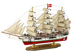 STATEK DREWNIANY ŁÓDŹ MODEL KOLEKCJONERSKI ŻAGLOWIEC OKRĘT ZŁOŻONY 52 cm
