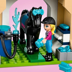 KLOCKI LEGO FRIENDS SKOKI PRZEZ PRZESZKODY 41367