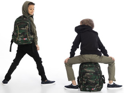 PLECAK SZKOLNY TRZYKOMOROWY 20L ST.RIGHT MAJEWSKI BP-26 WOJSKOWY MORO