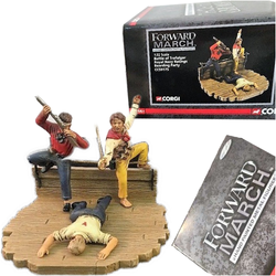 FIGURKA RĘCZNIE MALOWANA FORWARD MARCH CORGI - GRUPA ABORDAŻOWA 