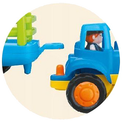 TRAKTOR Z PRZYCZEPĄ CIĄGNIK POJAZD ROLNICZY Z NAPĘDEM RUCHOME ELEMENTY WIEŚ