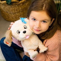 INTERAKTYWNY PIESEK LABRADOR MEGGY MASKOTKA EDUKACYJNA DŹWIĘK CHODZI