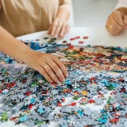 PUZZLE 1000 IDĄ ŚWIĘTA CHOINKA BOŻE NARODZENIE KOMINEK MIKOŁAJ TREFL 10745