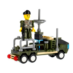 KLOCKI KONSTRUKCYJNE 105 EL. SAMOCHÓD WOJSKOWY RADAR MILITARIA AB3010