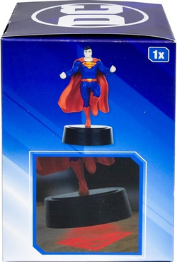 SUPERMAN FIGURKA KOLEKCJONERSKA SUPERBOHATER PODŚWIETLANA PODSTAWKA LED DC