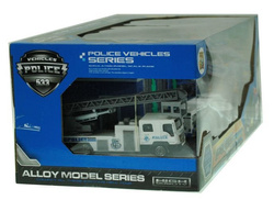 MIASTO BAZA Z POJAZDAMI POSTERUNEK POLICJA AUTA