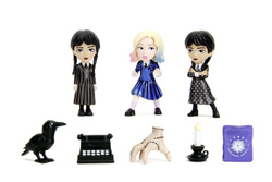 WEDNESDAY FIGURKA NIESPODZIANKA W TRUMNIE Z REKWIZYTEM MROCZNY GADŻET