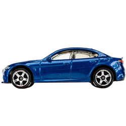 ALFA ROMEO GIULIA 2016 SAMOCHÓD AUTO MODEL KOLEKCJONERSKI 1:64 MATCHBOX