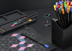 KREDKI TRÓJKĄTNE BLACK EDITION 36KOL FABER-CASTELL