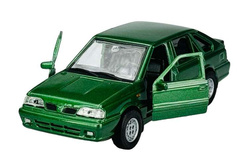 POLONEZ CARO PLUS METALOWY SAMOCHODZIK MODEL Z EPOKI PRL WELLY 1:34 ZIELONY