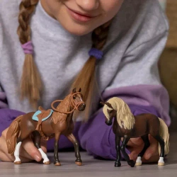SCHLEICH 2 KONIE FIGURKI OGIER KLACZ PERUWIAŃSKA SIODŁO RĘCZNIE MALOWANE