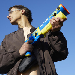 NERF FORTNITE HALF TONE HERO WYRZUTNIA PISTOLET KARABIN KOD DO GRY HASBRO