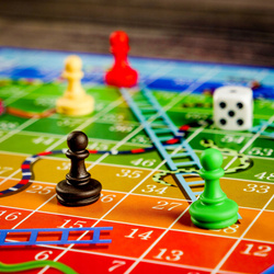 GRY PLANSZOWE LOGICZNE STRATEGICZNE RODZINNE 60 GIER LUDOTECA LISCIANI