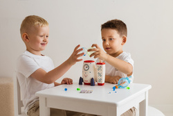 FABRYKA RADOŚCI KOSMICZNE BALONY RAKIETA ASTRONAUTA STATEK KOSMICZNY DUMEL