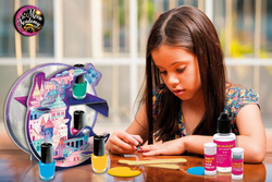 ZESTAW DO MALOWANIA PAZNOKCI MANICURE KSIĘŻYCOWY MOON ACADEMY LISCIANI