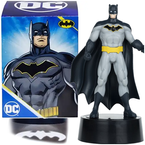 BATMAN FIGURKA KOLEKCJONERSKA SUPERBOHATER PODŚWIETLANA PODSTAWKA LED DC