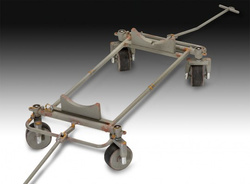 MODEL DO SKLEJANIA SAMOLOT-POCISK FIESELER FI103 A/B (V-1) 1:32 REVELL