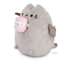 MASKOTKA KOTEK PUSHEEN Z CIASTKIEM LODOWYM MAKARONIKIEM 24 CM ORYGINALNA