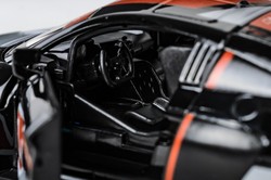 AUDI R8 LMS 2015 CZARNY SAMOCHÓD METALOWY POJAZD ŚWIATŁO DŹWIĘK NAPĘD 1:32