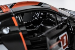 AUDI R8 LMS 2015 CZARNY SAMOCHÓD METALOWY POJAZD ŚWIATŁO DŹWIĘK NAPĘD 1:32