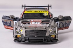 BENTLEY CONTINENTAL GT3 2019 GT SAMOCHÓD METALOWY ŚWIATŁO DŹWIĘK NAPĘD 1:32