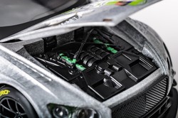 BENTLEY CONTINENTAL GT3 2019 LM SAMOCHÓD METALOWY ŚWIATŁO DŹWIĘK NAPĘD 1:32