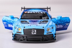 BENTLEY CONTINENTAL GT3 2019 TP SAMOCHÓD METALOWY ŚWIATŁO DŹWIĘK NAPĘD 1:32