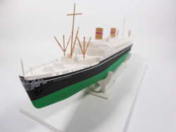 MODEL DO SKLEJANIA POLSKI STATEK TRANSATLANTYCKI M/S PIŁSUDSKI 1:500 MIRAGE