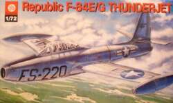 MODEL DO SKLEJANIA SAMOLOT REPUBLIC F-84E/G THUNDERJET 1:72 PLASTYK