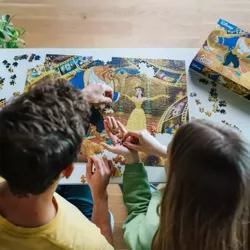 PUZZLE 1000 ELEMENTÓW PREMIUM PLUS PIĘKNA I BESTIA SALA BALOWA 10832 TREFL