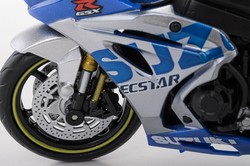 SUZUKI GSX-R1000R 2021 WYSCIGOWY MOTOCYKL MODEL METALOWY POJAZD 1:12