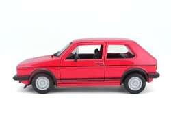 VOLKSWWAGEN GOLF Mk1 GTI 1979 SAMOCHÓD METALOWY POJAZD MODEL BBURAGO 1/32